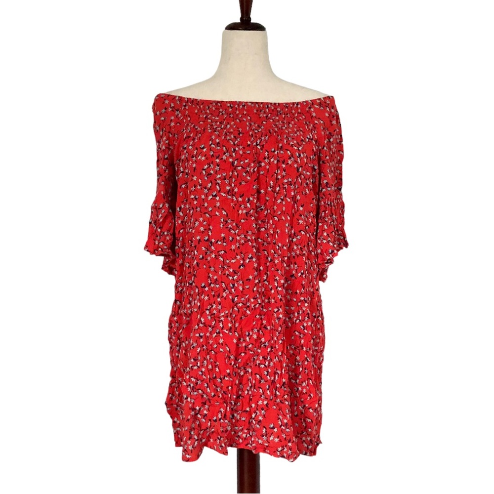 a.n.a. Women’s Off-Shoulder Ruffle Sleeve Floral Shift Mini Dress, Red Medium
